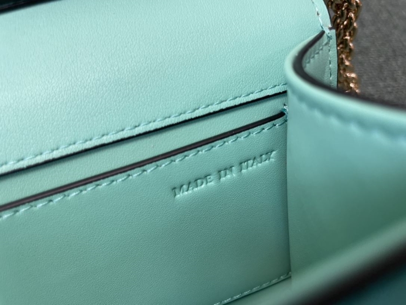 Va1e*ntin0 satchel bag